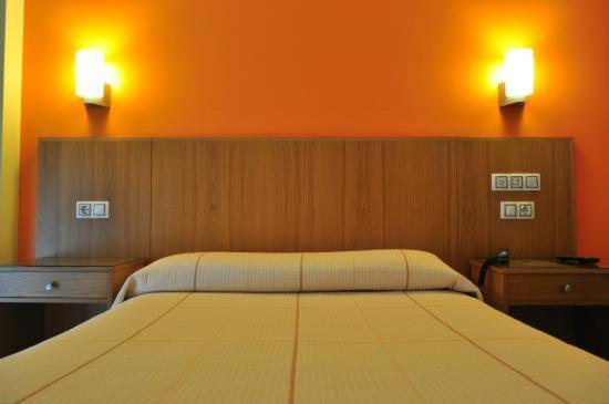 Hotel O Cruceiro Caldas De Reis Εξωτερικό φωτογραφία