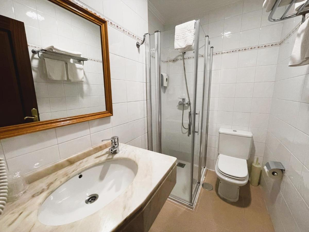 Hotel O Cruceiro Caldas De Reis Εξωτερικό φωτογραφία
