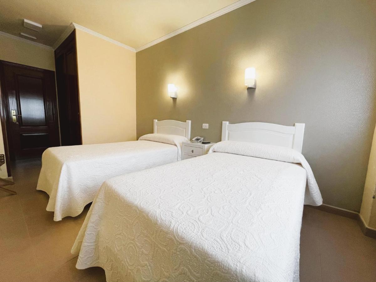 Hotel O Cruceiro Caldas De Reis Εξωτερικό φωτογραφία