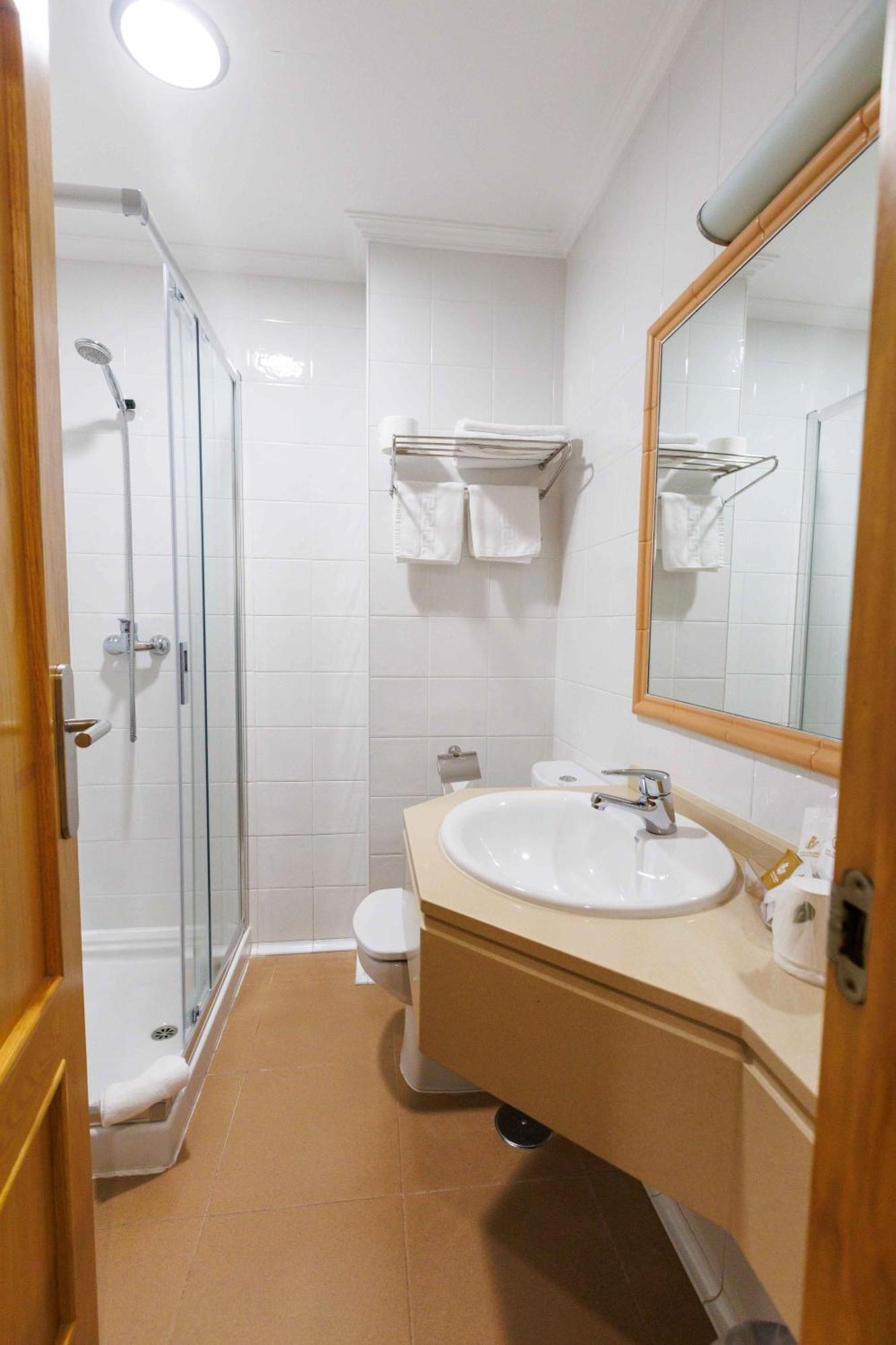 Hotel O Cruceiro Caldas De Reis Εξωτερικό φωτογραφία