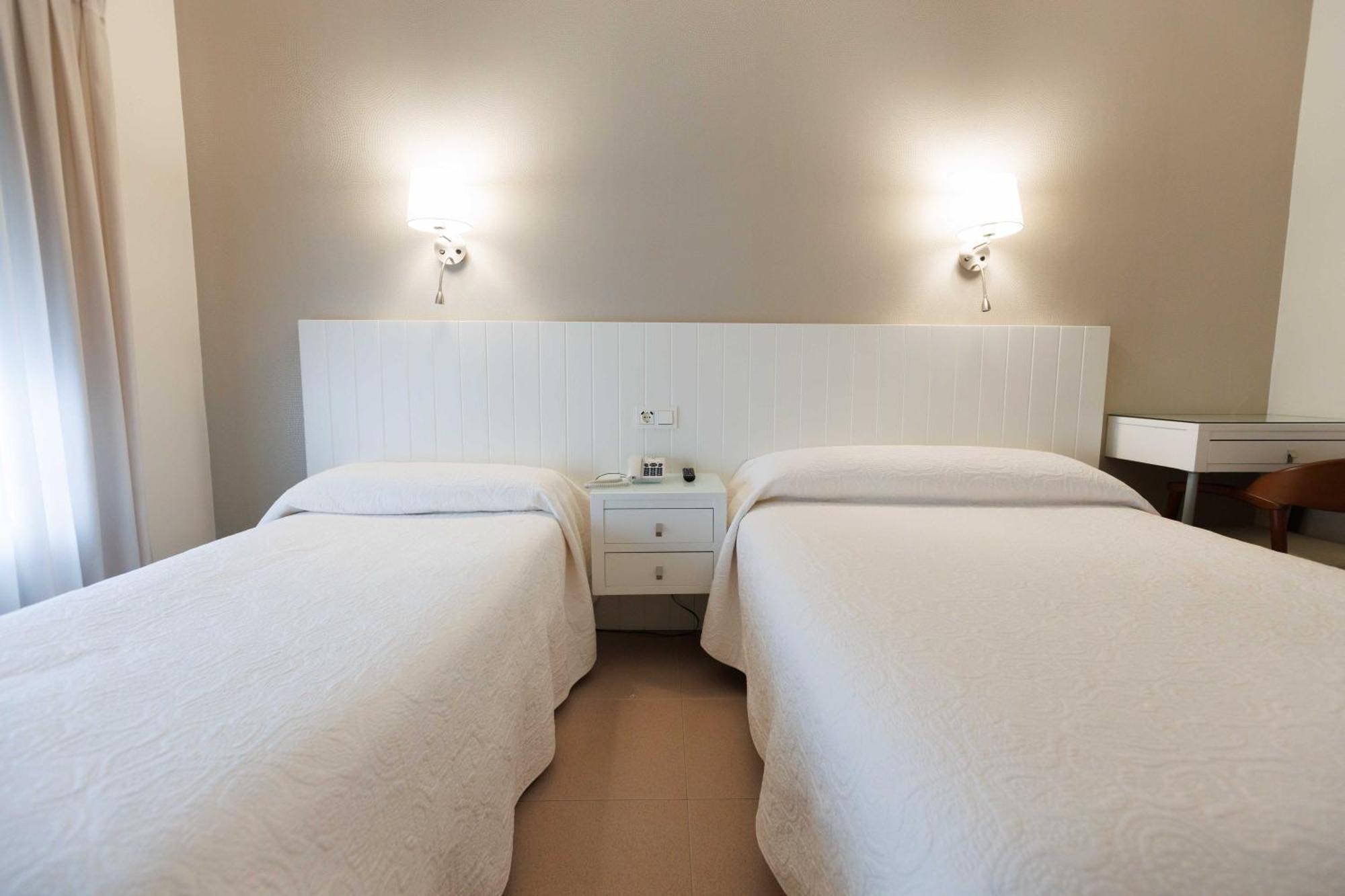 Hotel O Cruceiro Caldas De Reis Εξωτερικό φωτογραφία