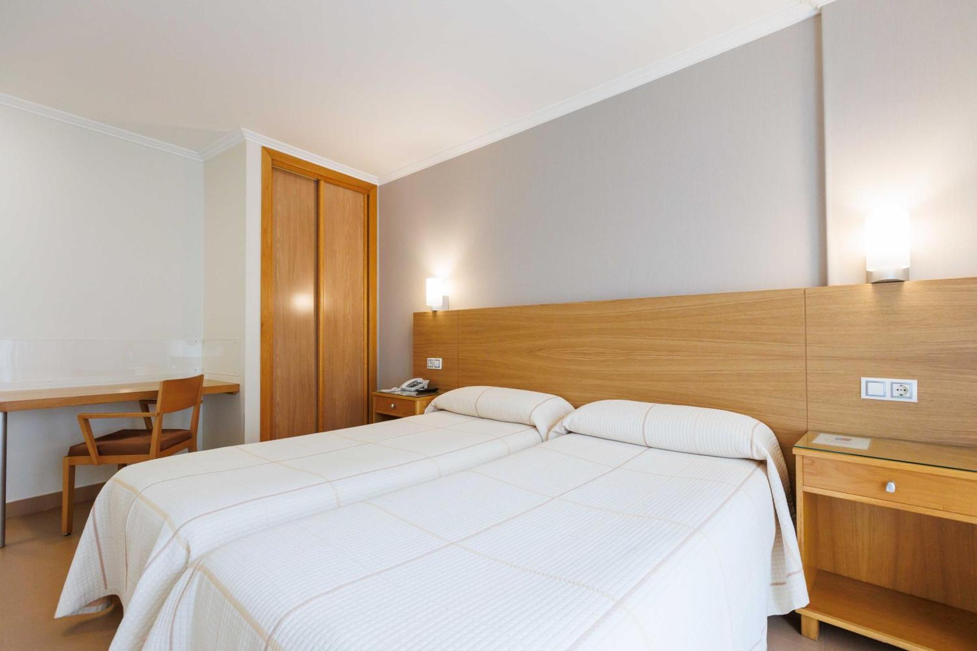 Hotel O Cruceiro Caldas De Reis Εξωτερικό φωτογραφία