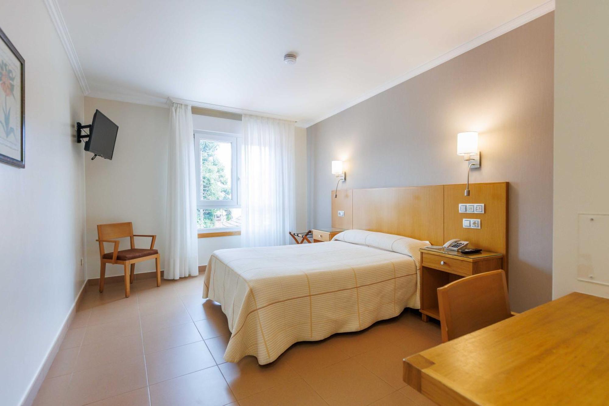 Hotel O Cruceiro Caldas De Reis Εξωτερικό φωτογραφία